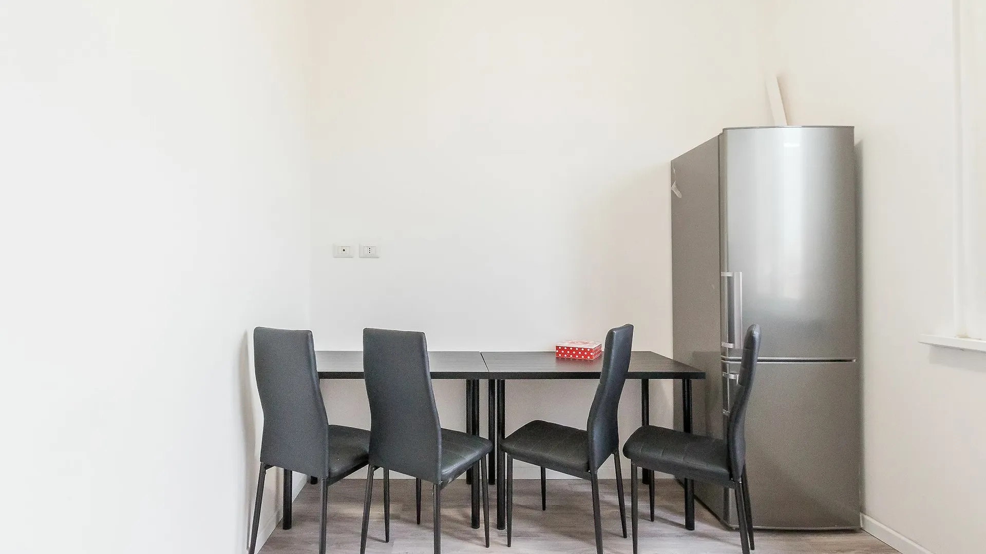 Alessia'S Flat - Veneziano 2 Apartment Milan